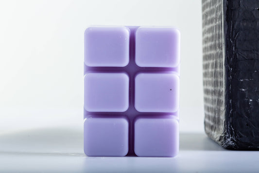 Lavender & White Sage Wax Melt - 2.5 oz Soy Tart, photo 2 of 3