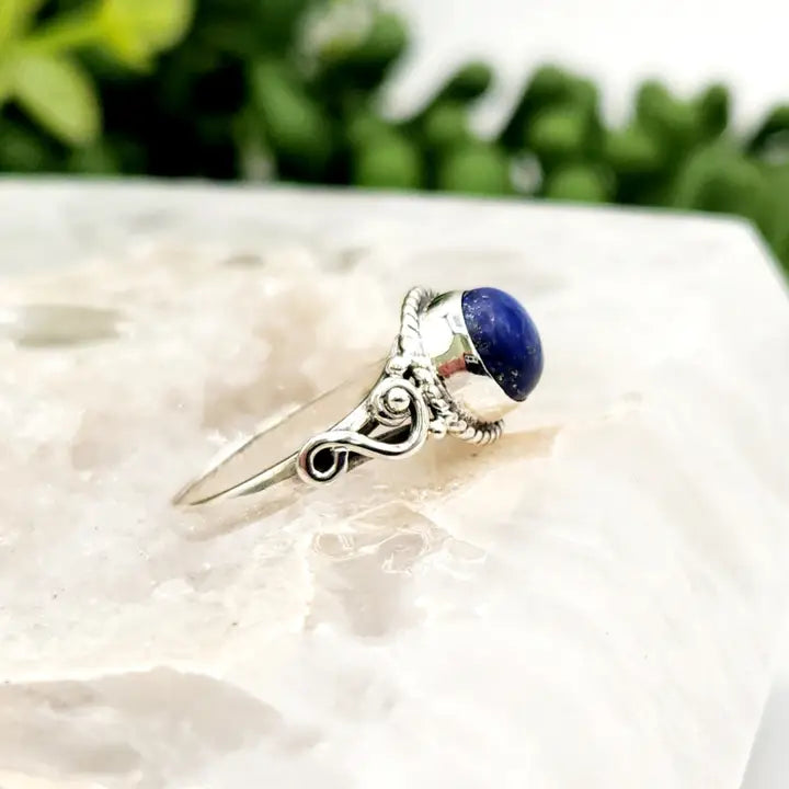 Lapis Lazuli Semi-Precious Gemstone Ring-Sterling Silver/925 sz 7