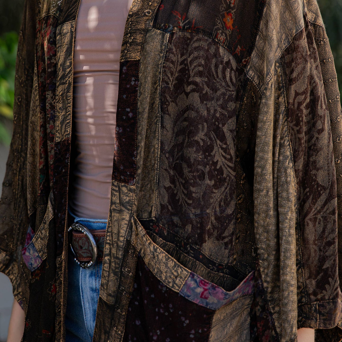 Amber patchwork kimono top in lightweight georgette, photo 4 of 5