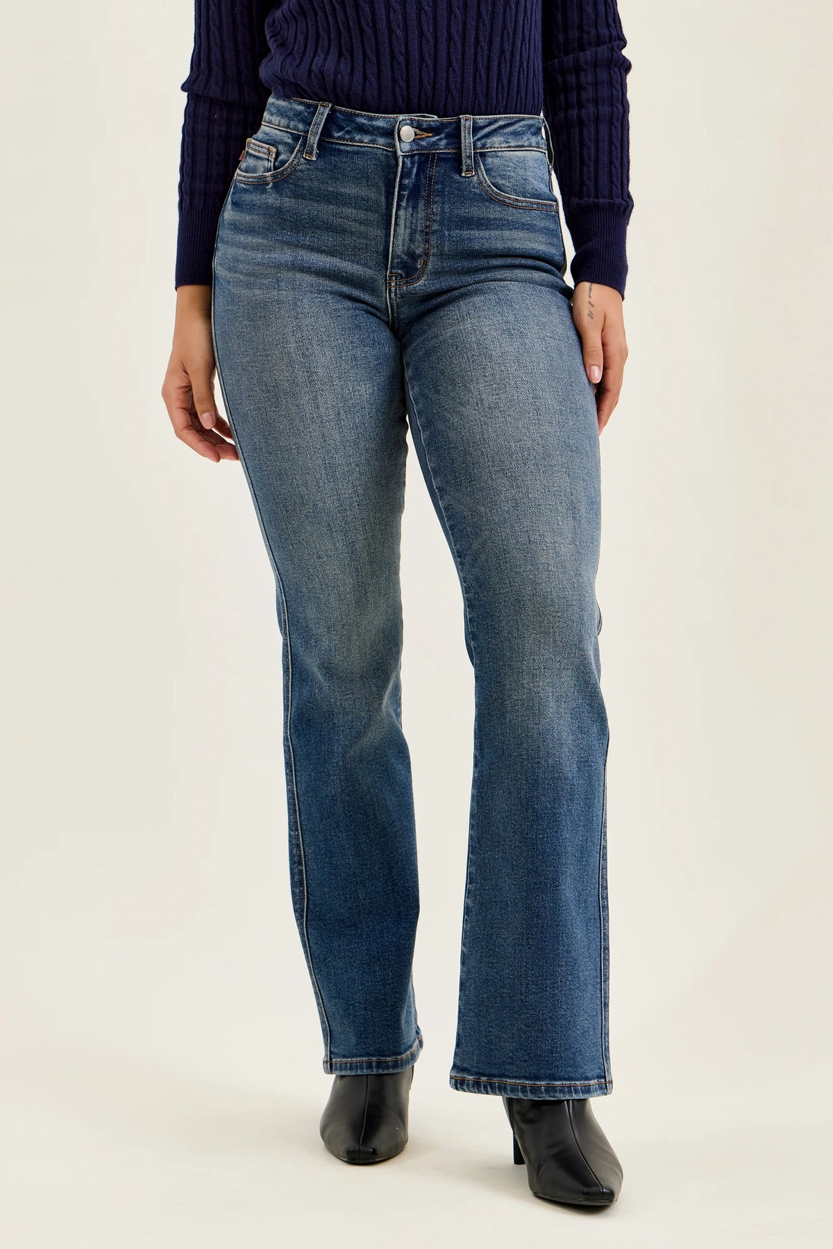 Judy Blue DAISY Bootcut Dusk Rider - Indigo