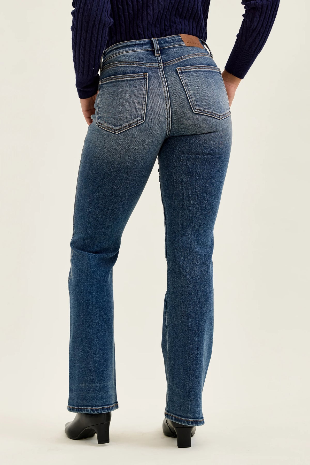Judy Blue DAISY Bootcut Dusk Rider - Indigo