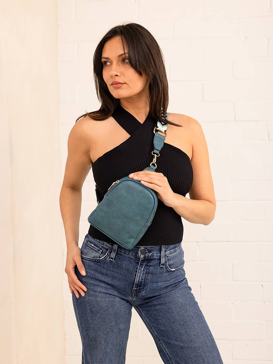 Ellen Sling Bag w/ Removable Guitar Strap: Peacock