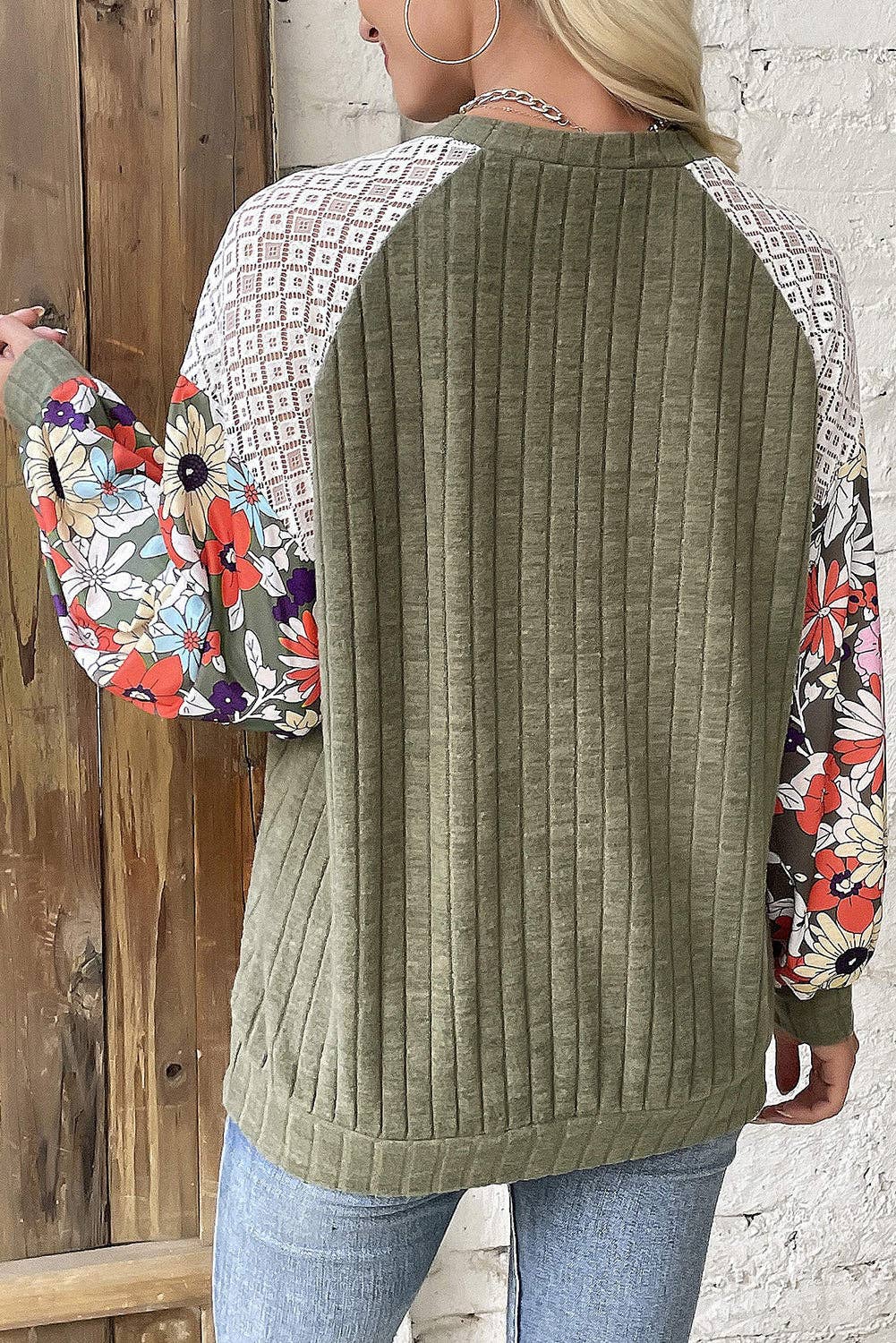 Plus Floral Patchwork Raglan Sleeve Top: Vineyard Green