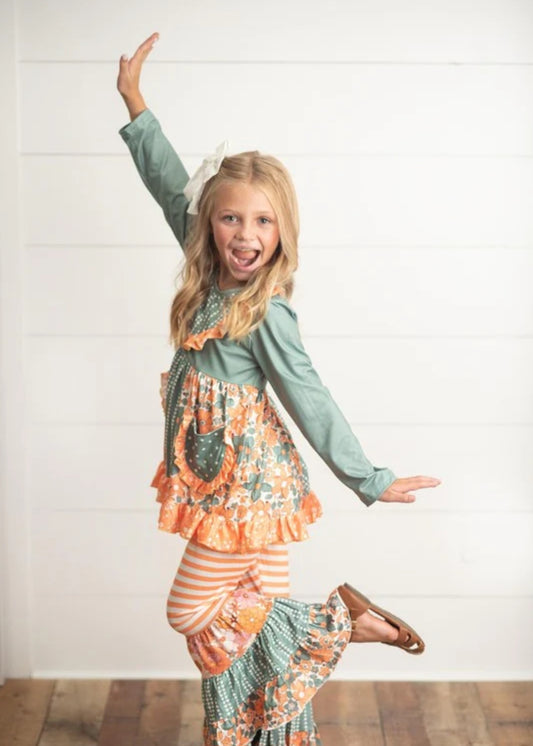 Boho Floral Ruffle Pocket Bell Bottom 2 Piece Set Size 5/6