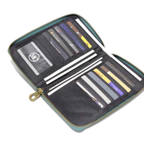 Turquoise Nails Details Cellphone Holder/Wallet Brown