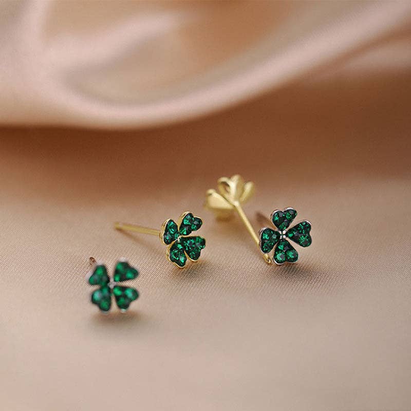Green Four Leaf Clover Stud Earrings in 925 Sterling Silver