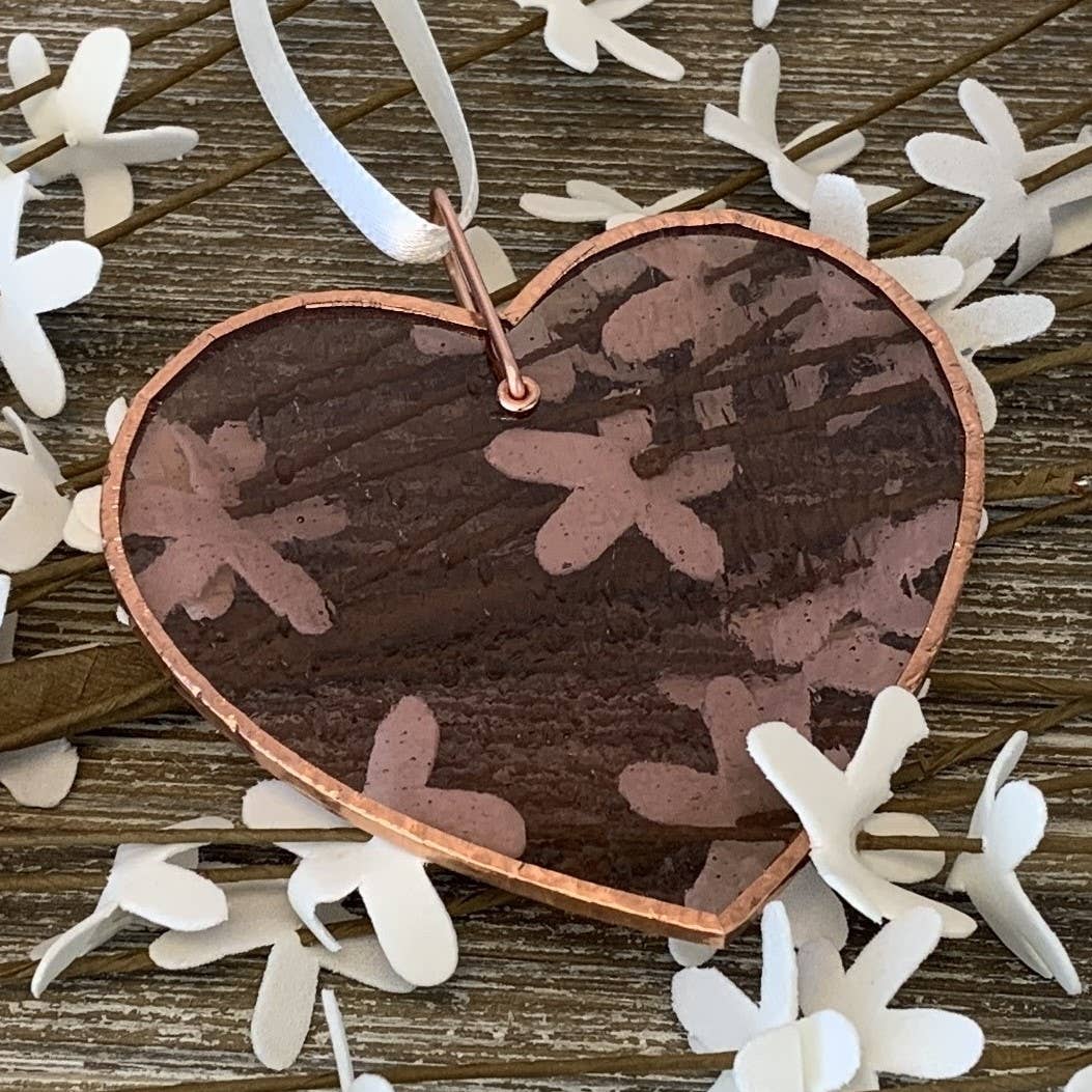 Mom Now that I'm Older: Handmade Stained Glass Heart 7800