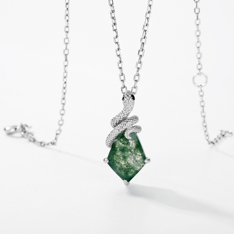 Green Moss Agate Snake Charm Necklace in 925 Sterling Silver: With chain