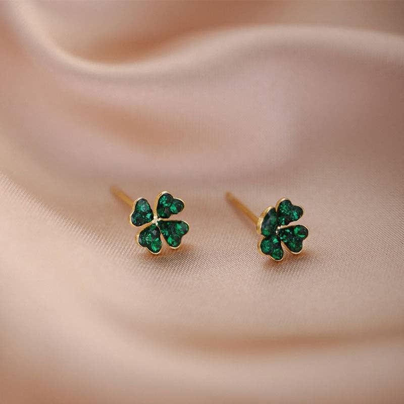 Green Four Leaf Clover Stud Earrings in 925 Sterling Silver