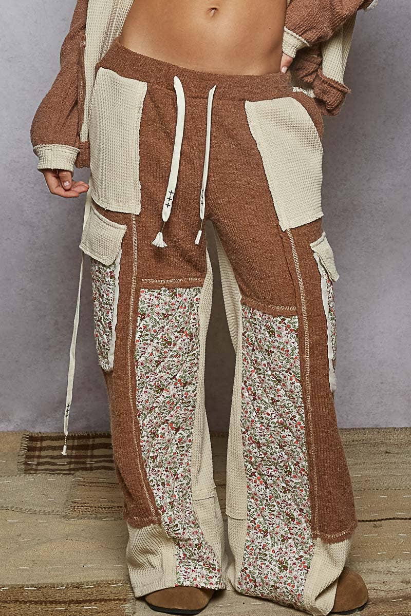 Thermal quilted detail floral knit pants: OAT CHOCO