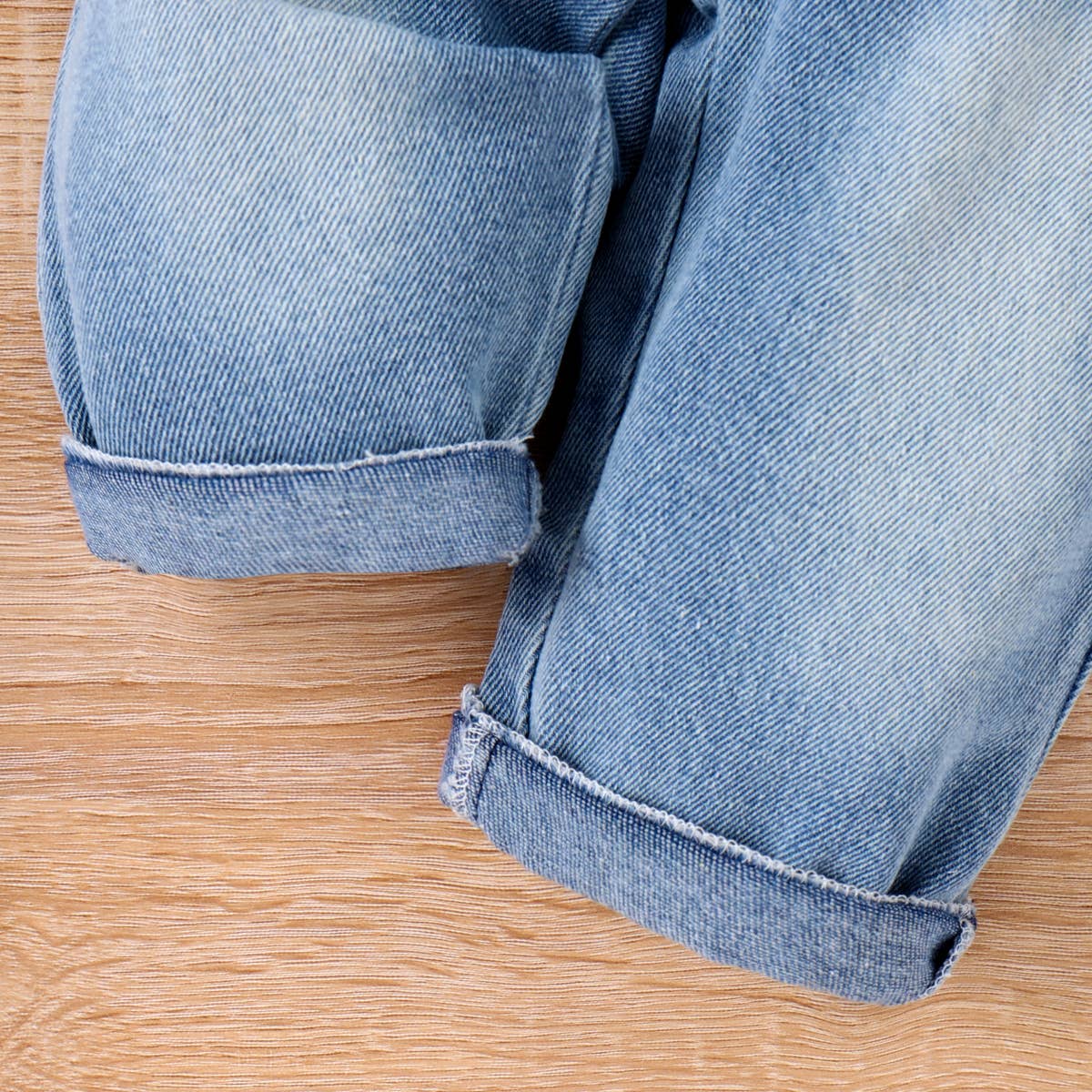 2pcs Baby Boy Patch Pocket Long-sleeve Plaid Shirt and Jeans: Blue / 9-12M