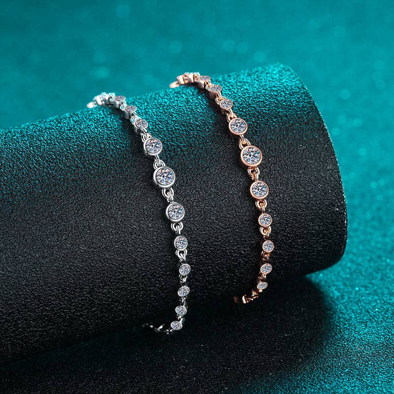 Round Moissanite Bezel Chain Bracelet in 925 Sterling Silver