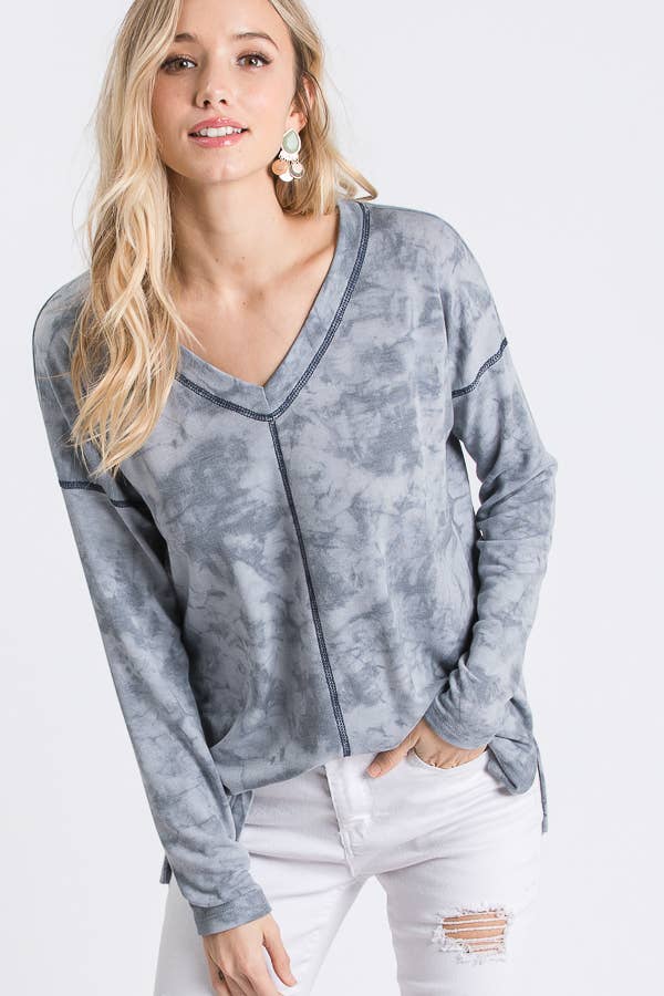 Vintage Tie Dye V Neck Top: Vintage Denim