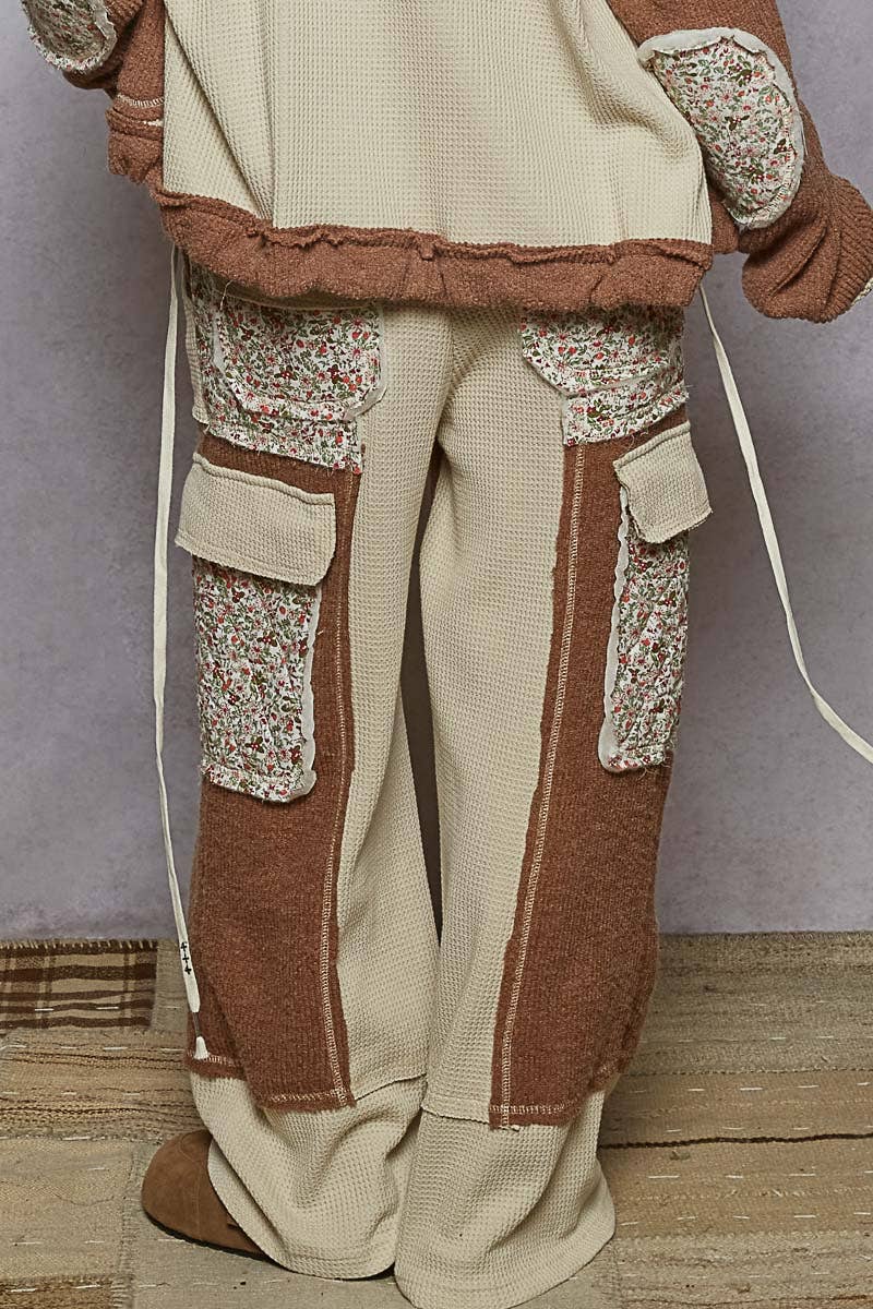 Thermal quilted detail floral knit pants: OAT CHOCO