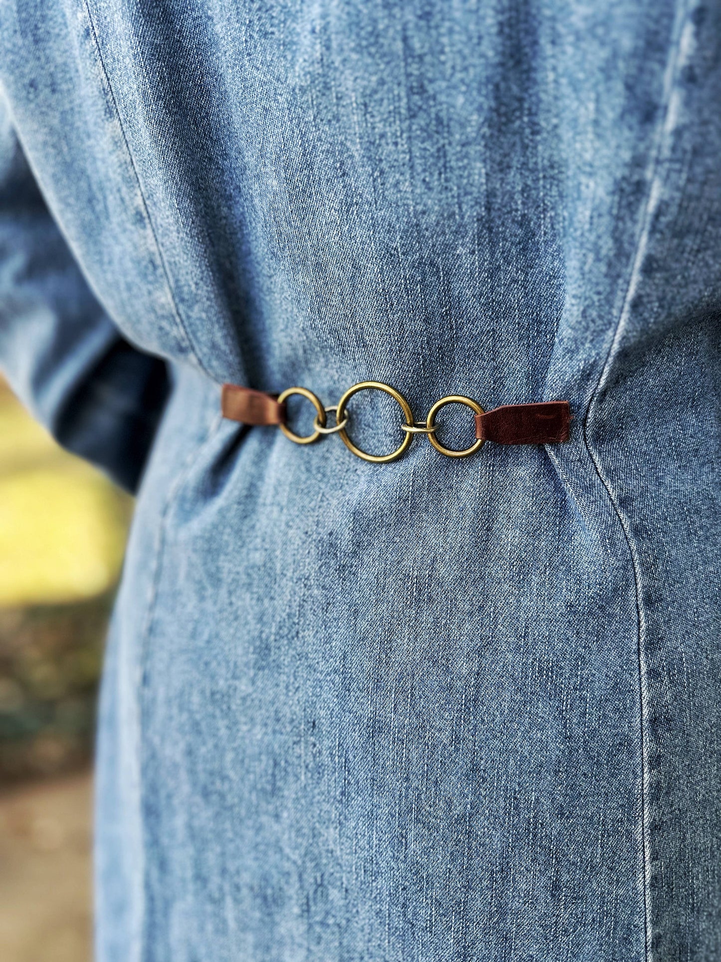 Bronze Rings Cinch Clip for Clothes, Belt Alternative: Brown