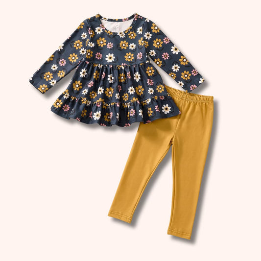 Golden Bouquet 2 Piece Set Size 5