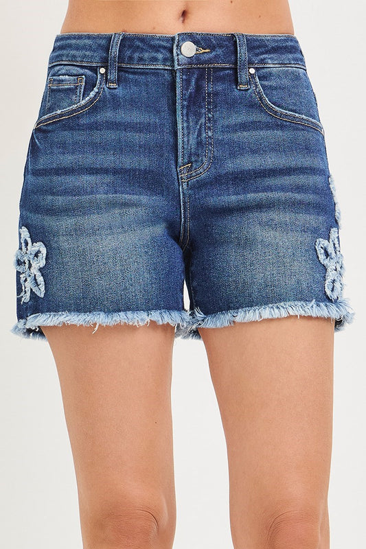 HIGH RISE FLOWER PATCHED SHORTS