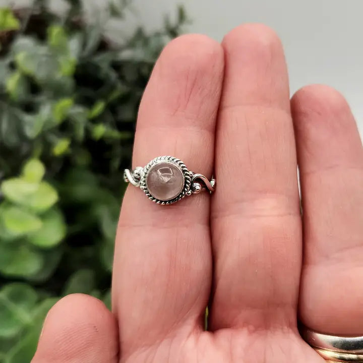 Rose Quartz 8mm Gemstone Ring - Sterling Silver/925 sz 6