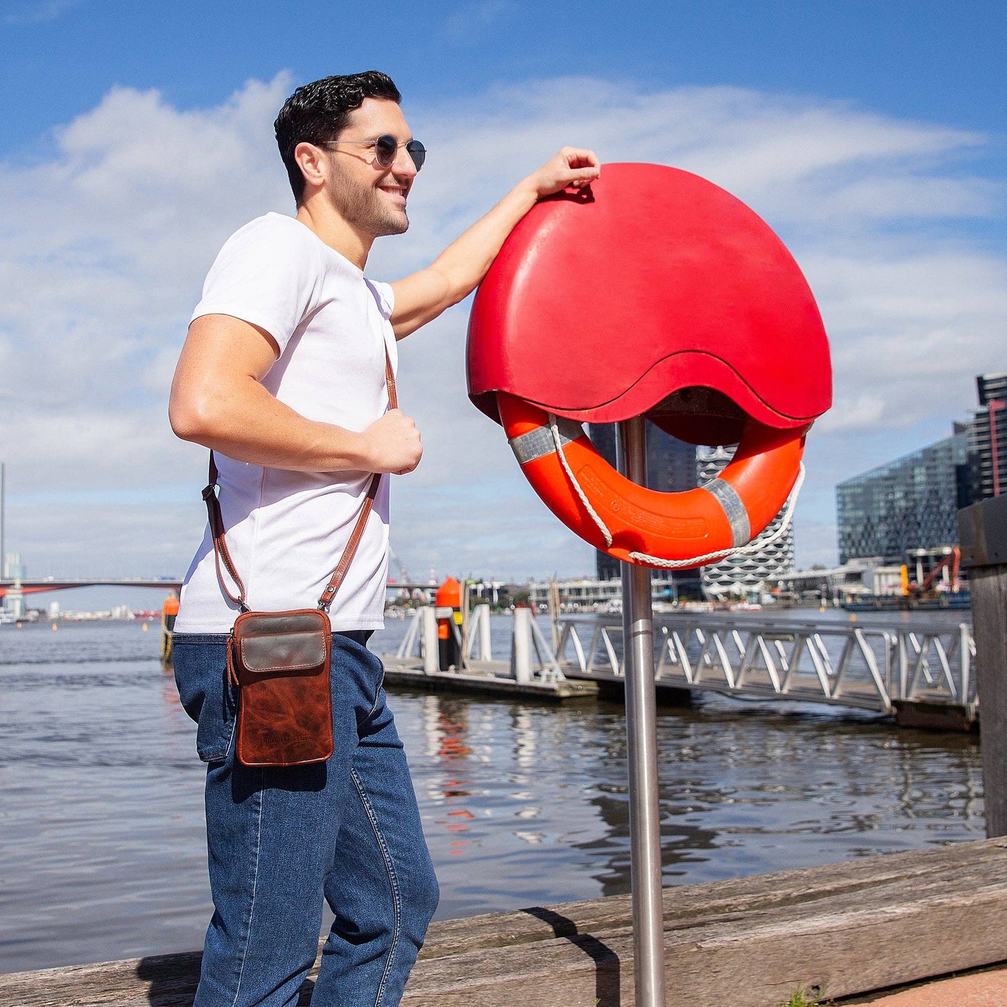 Freya Leather Sling Bag – Unisex – Chestnut