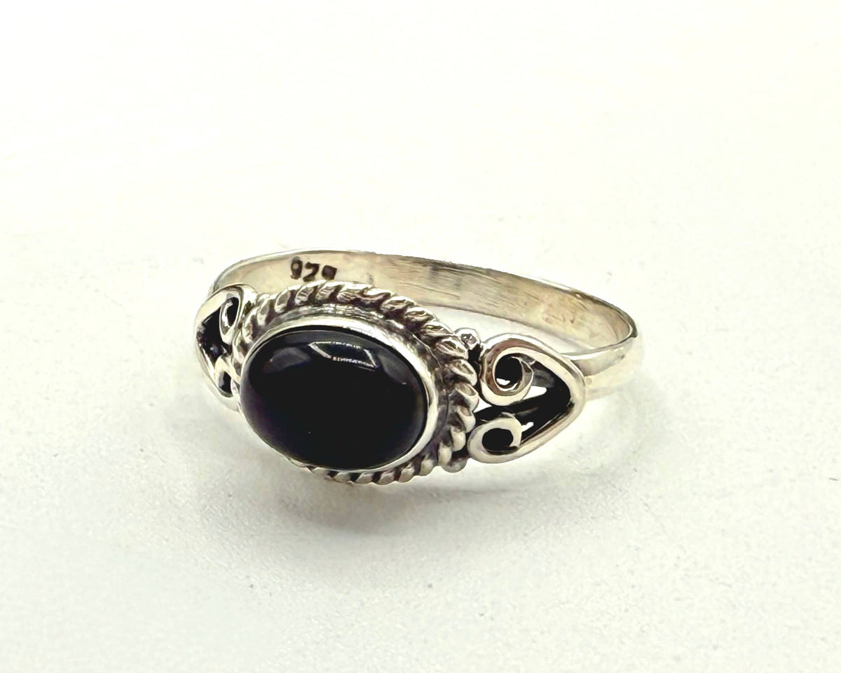 Black Onyx East-West Sterling Silver Ring - Size 6