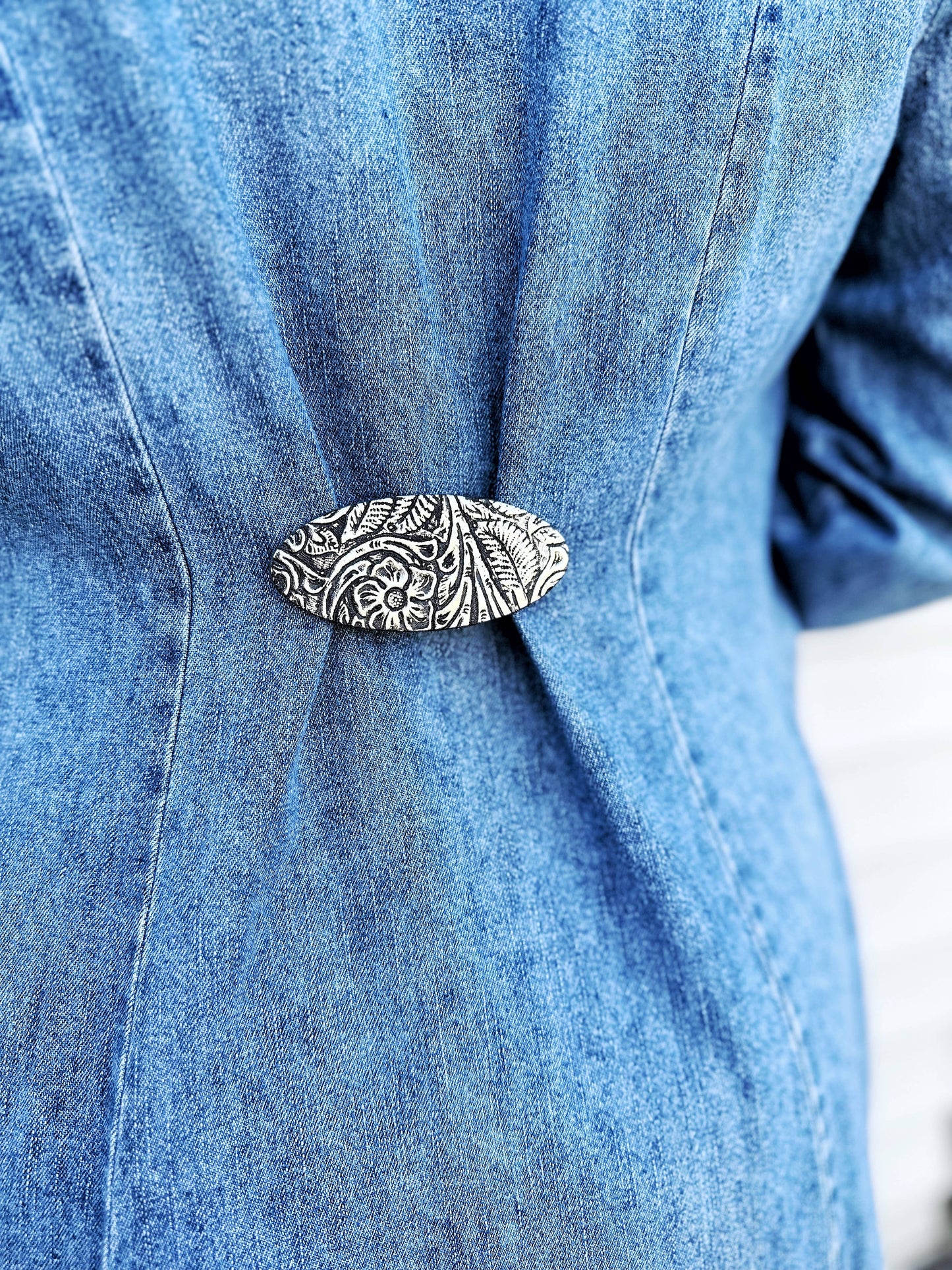 Leather Cinch Clip for Clothing, Silver & Black Unique Gift