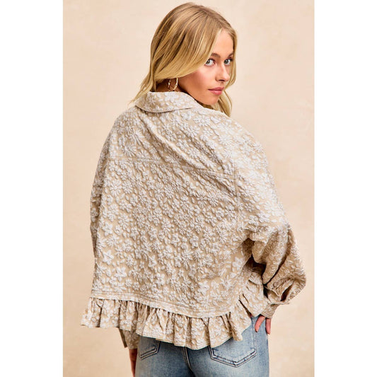 TEXTURED FLORAL PATTERN RUFFLED HEM SHIRT TOP: OATMEAL / S