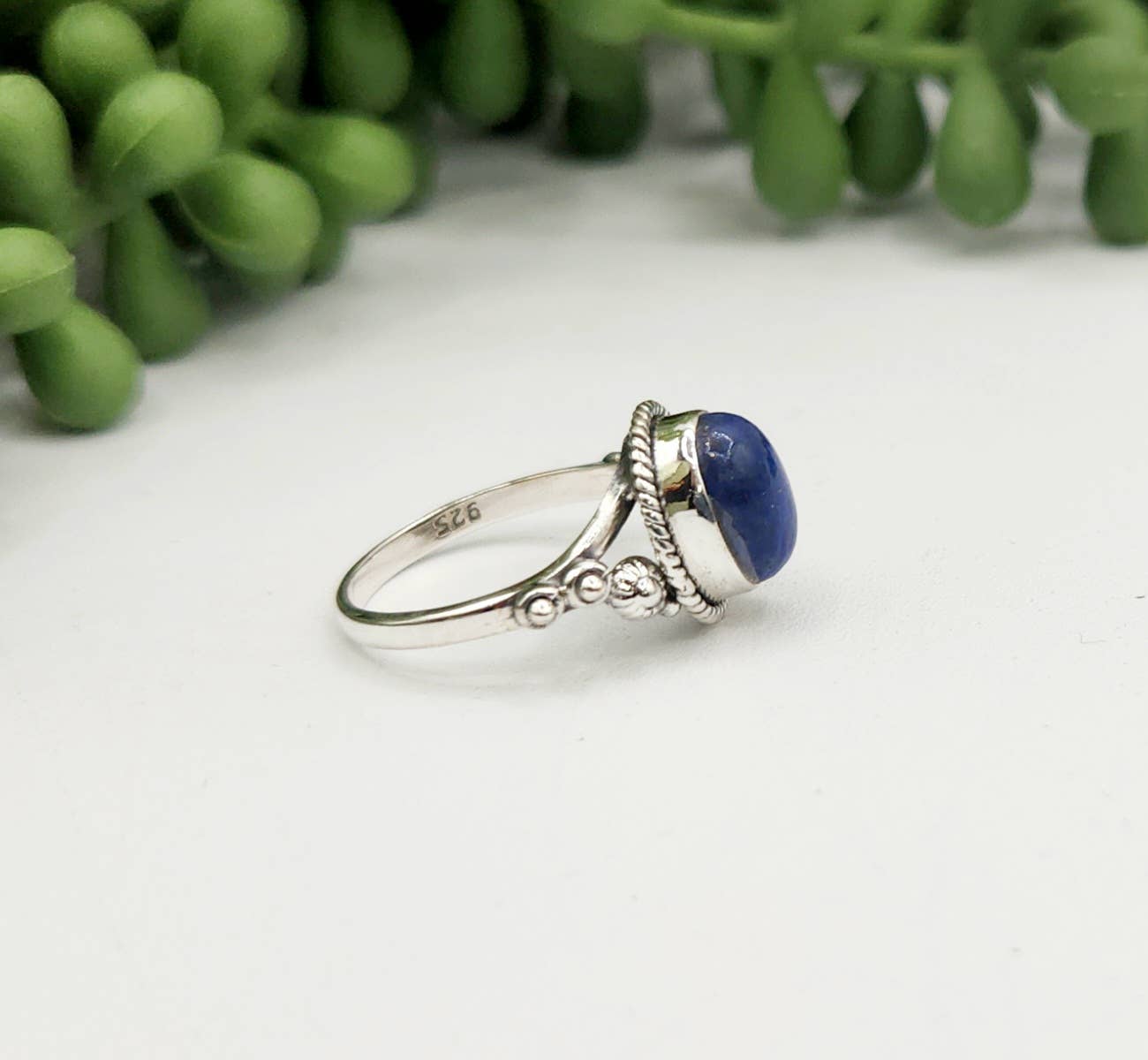 Lapis Lazuli Gemstone Sterling Silver (925) Ring Size 8