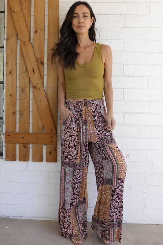 PRINTED WIDE LEG PANTS WITH SLITS AT ANKLE