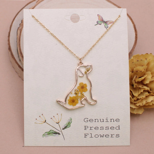 Dog-shaped pendant necklace with real dried flowers, Floral Friend collection