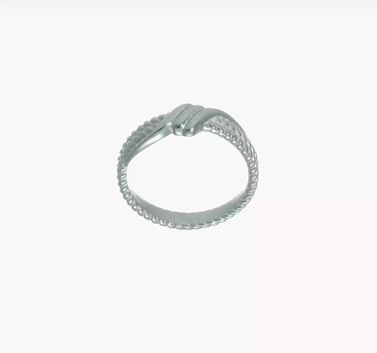 Sterling Silver Fancy Twisted Ring – Size 7