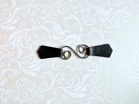 KardiKlips Cinch Clip - Silver & Black Leather Swirl, photo 2 of 5