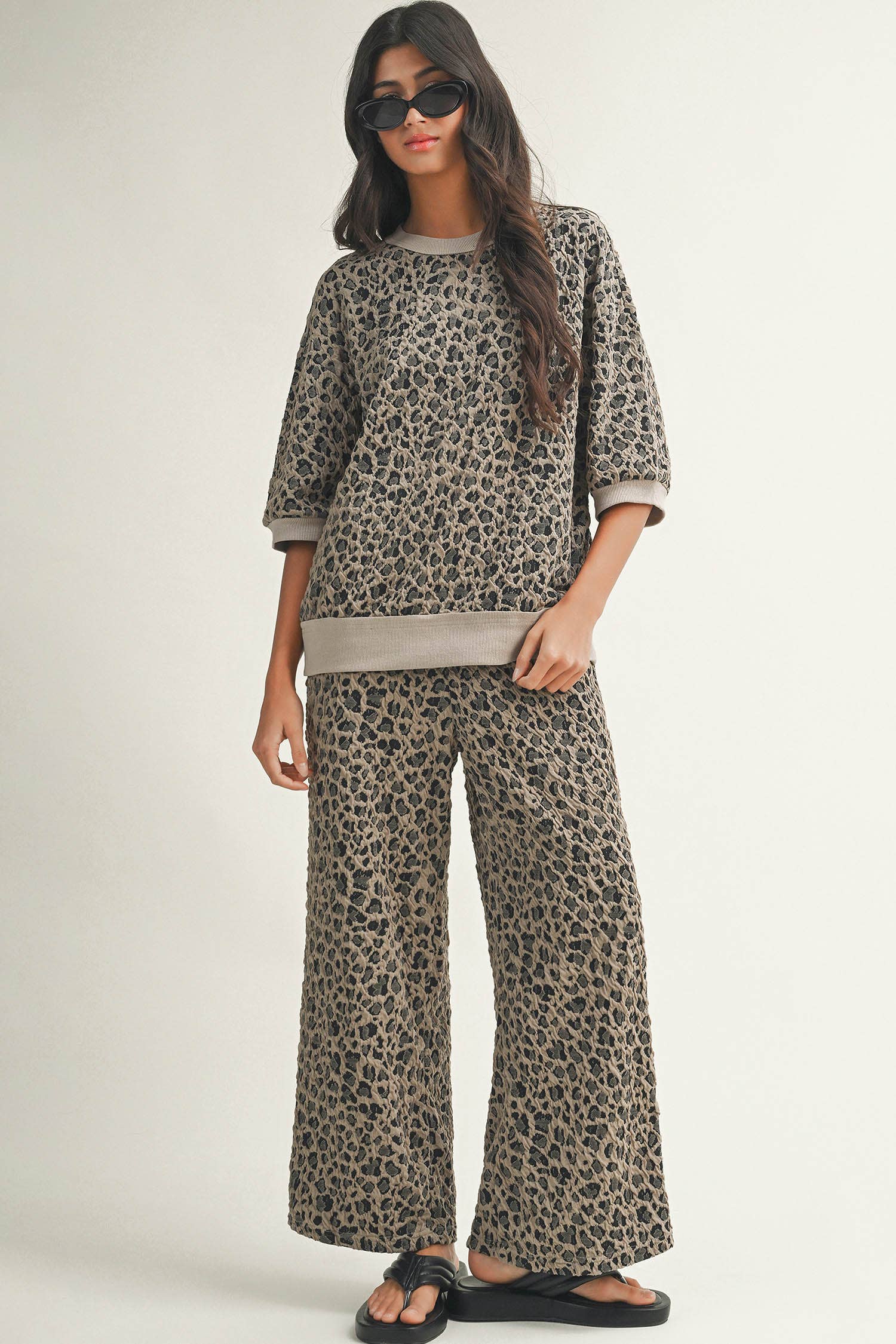 Leopard Puff Sleeve Pullover & Wide Leg Pant Set, photo 6 of 7