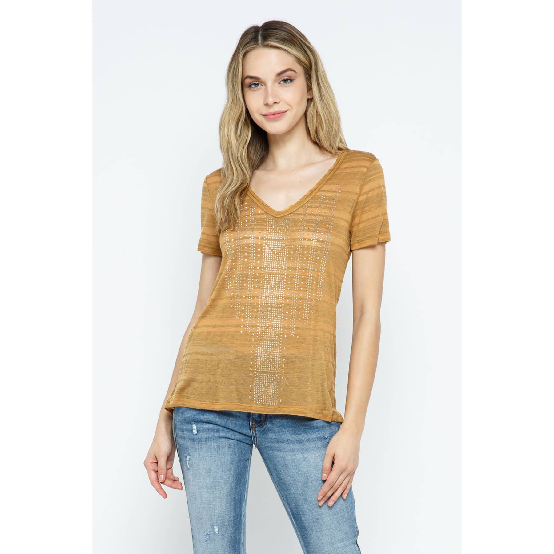 V NECK SHORT SLEEVE TOP WITH STONES: MUSTARD