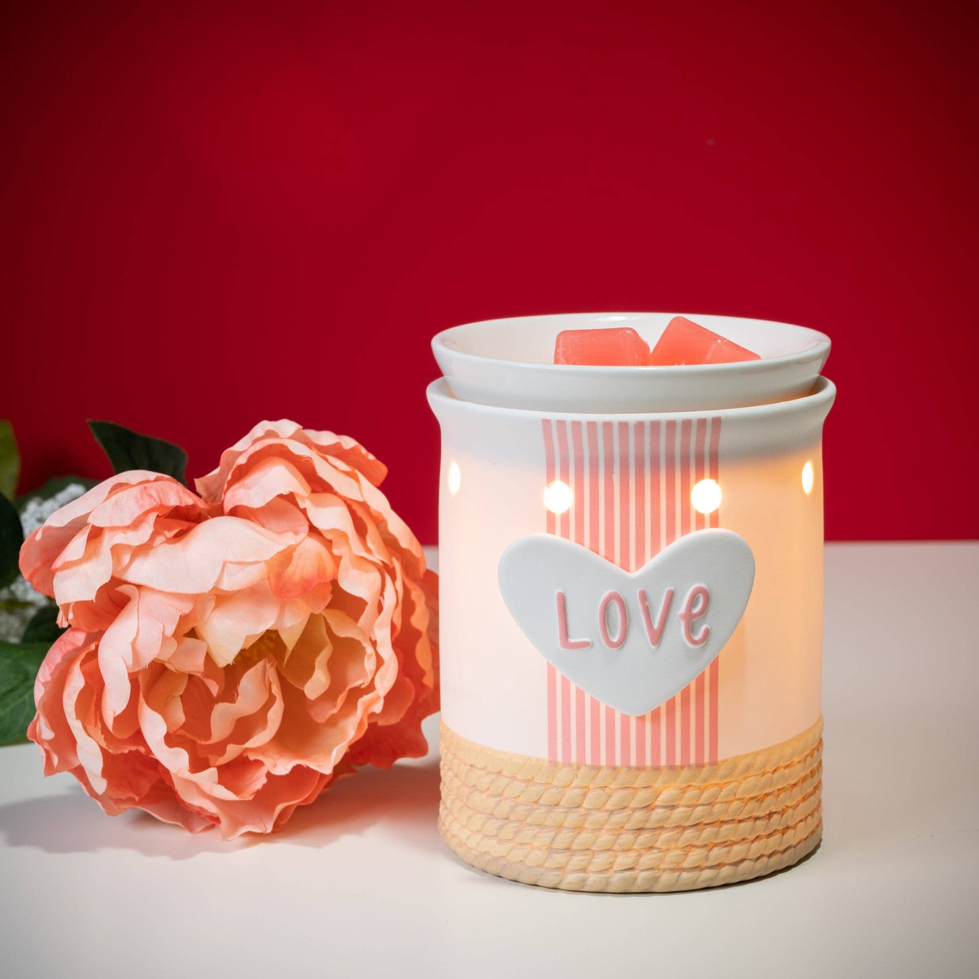 Valentine's Day Love Fragrance & Wax Warmer, ceramic