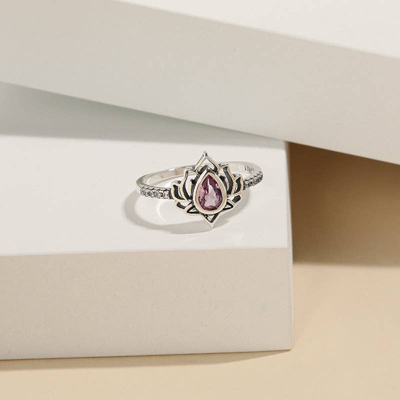 Vintage Lotus Flower Statement Ring - Purple, Size 7, photo 4 of 7