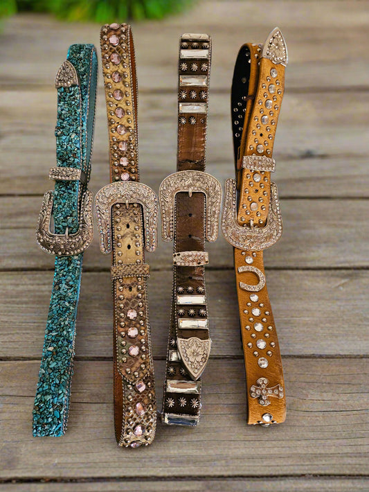 Western-style bling belt with decorative buckle